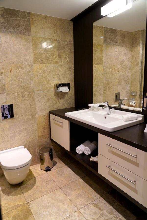 Hotel Mousson Μιχάλοβτσε Εξωτερικό φωτογραφία